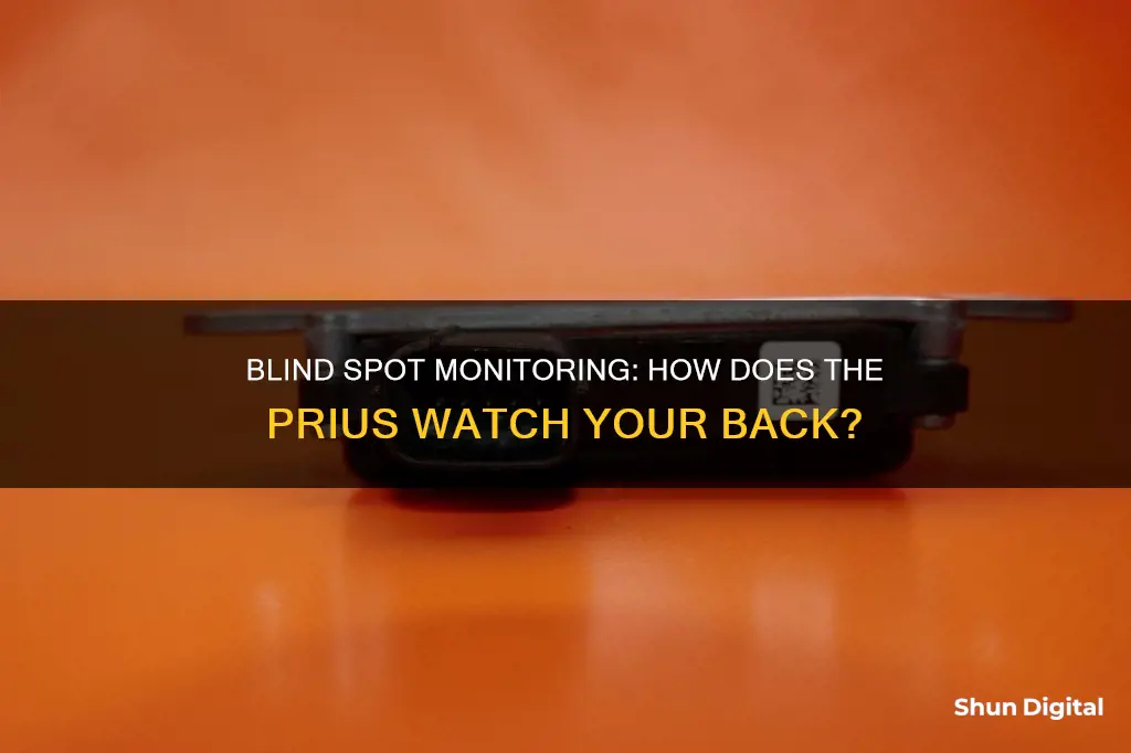 how does prius blind spot monitoring