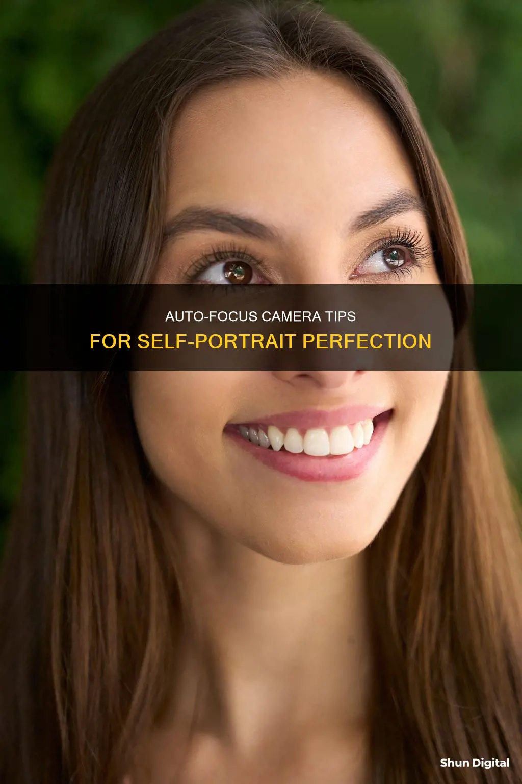 how to auto focus camera for self portrait