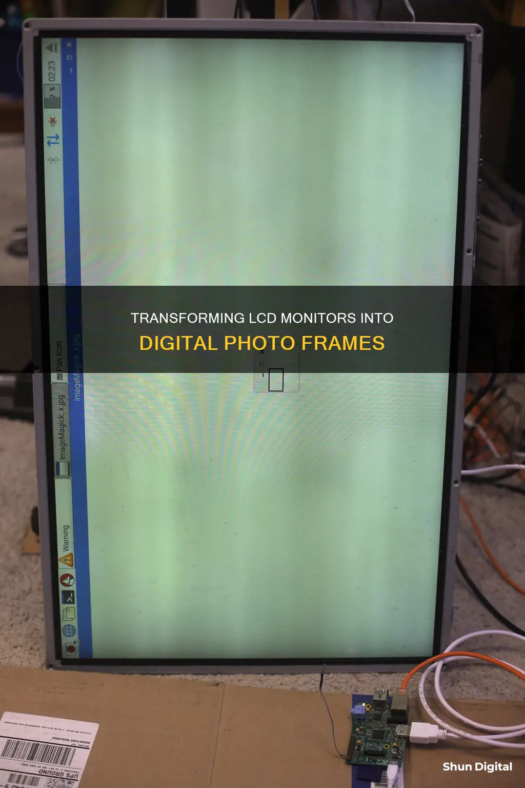 how to convert lcd monitor to digital photo frame