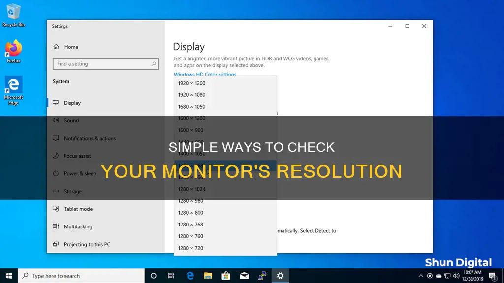 how to find out the resoluttion of your monitor