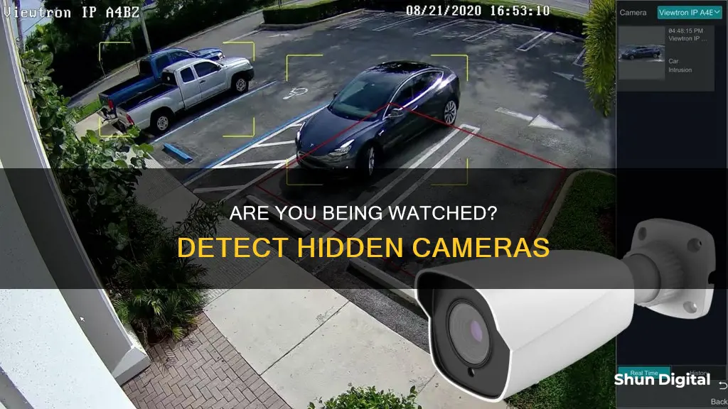 how to know if a camera is watching you