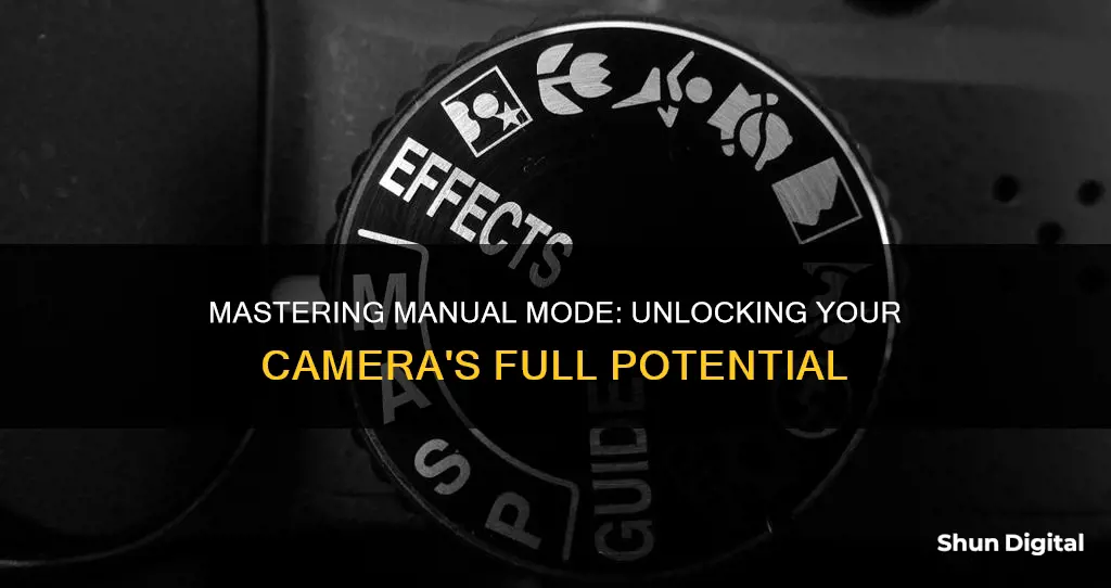 how to shoot camera in manual mode