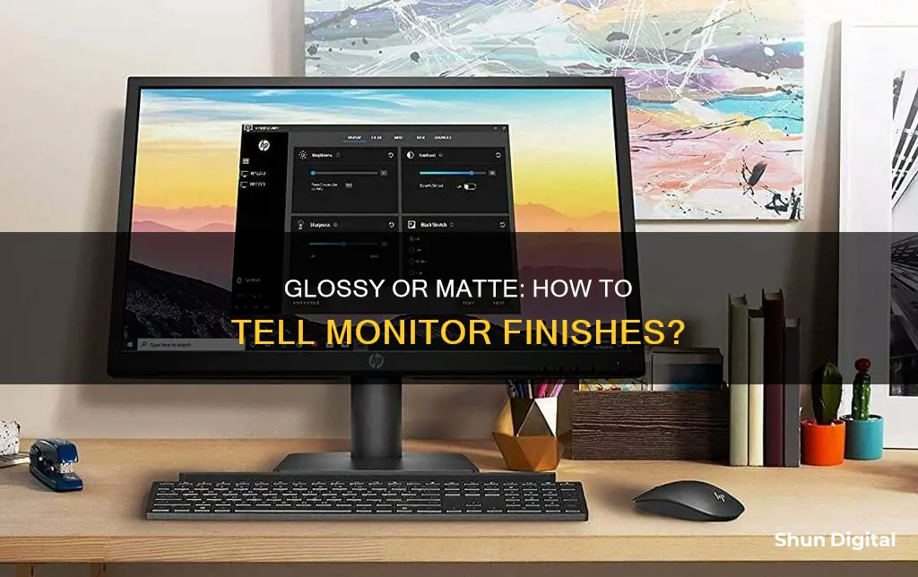 how to tell if a monitor is glossy or matte