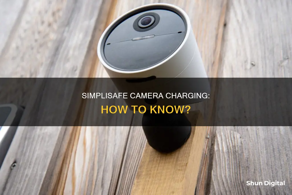 how to tell if simplisafe camera is charging