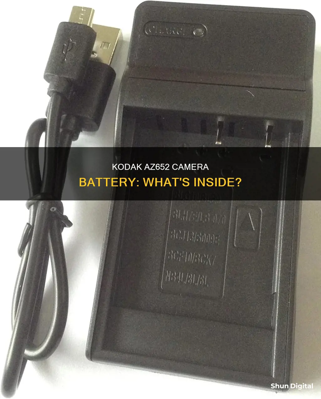 what type of battery is in kodak az652 camera